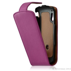 Housse coque étui pour Sony Ericsson Xperia Play couleur rose fuschia + Film protecteur