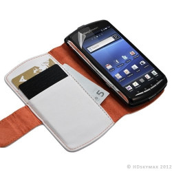 Housse coque étui portefeuille fleur pour Sony Ericsson Xperia Play couleur blanc + Stylet + Film ecran