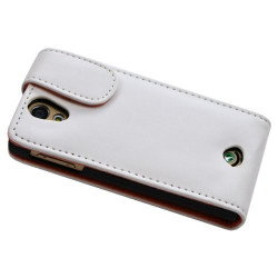 Housse coque etui pour Sony Ericsson XPERIA Ray couleur blanc + film protecteur